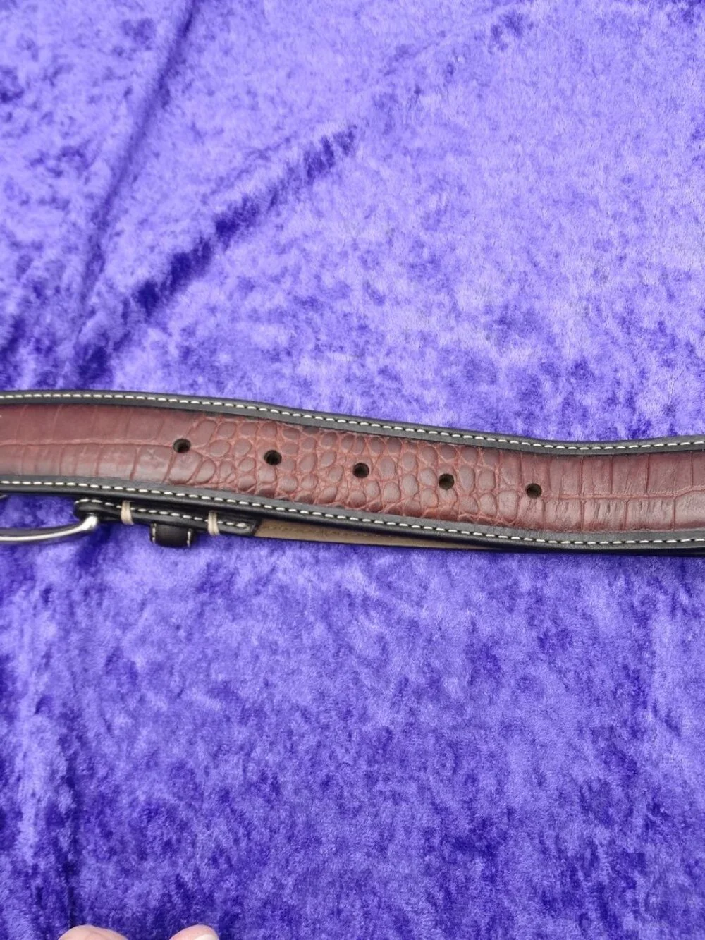 Tommy Bahama Genuine Top Grain Leather Brown Belt Size 38 Alligator Embossed